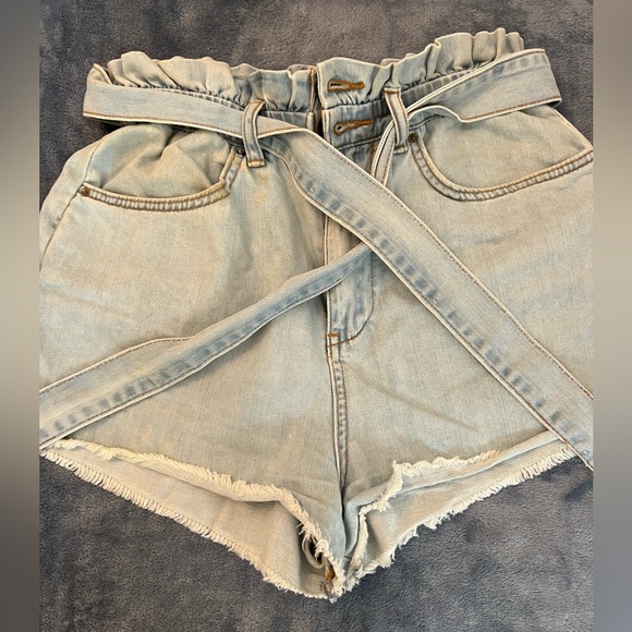 Jeans shorts - Picture 1 of 4